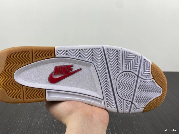 DR5415-120 Retro SB Jordan 4 0727